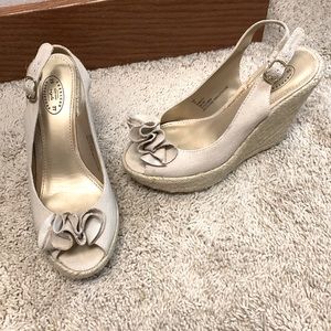 Size 7 cream espadrille heels American Eagle